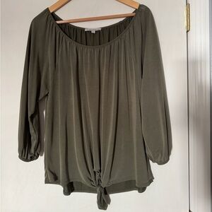 Green Envelope Top
